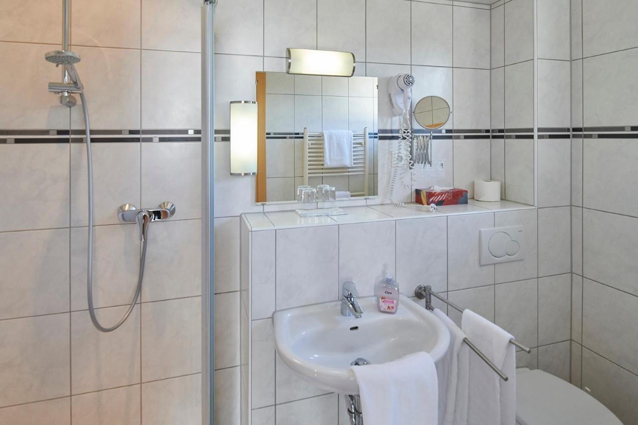 Hotel Zum Grunewald Динслакен Экстерьер фото