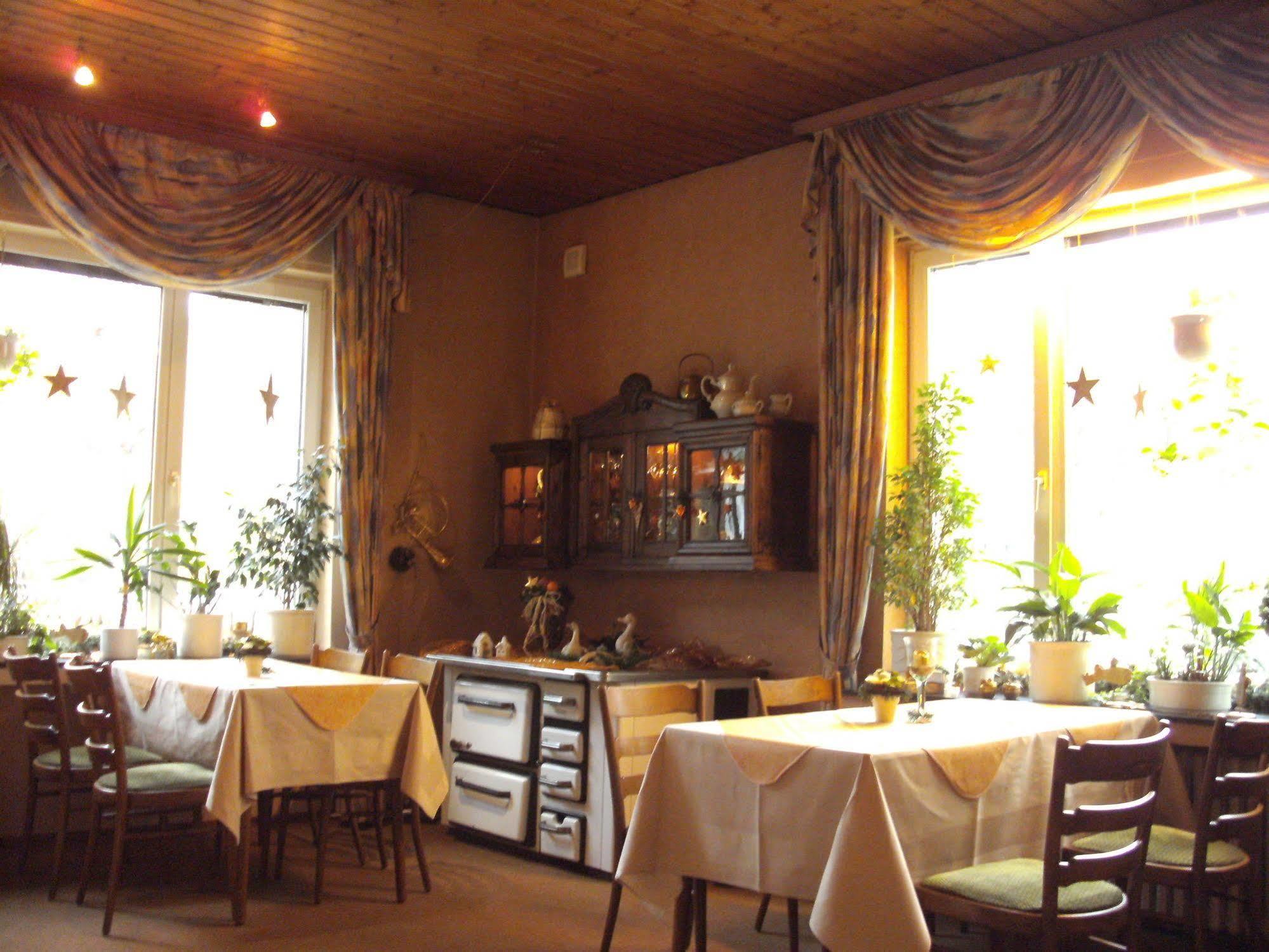 Hotel Zum Grunewald Динслакен Экстерьер фото